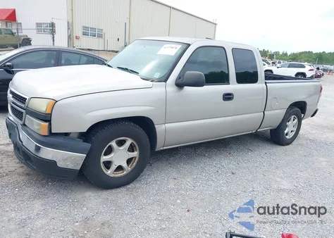 2006 Chevrolet Silverado 1500 Work Truck z USA, uszkodzony, nr VIN 1GCEC19X56Z119606